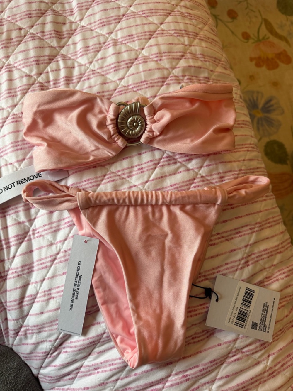 Pink Bandeau Bikini Set with Decorative Metal Accent